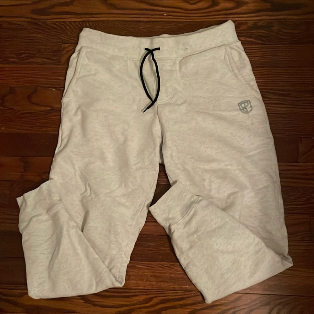 Born primitive sweat pants joggers light gray with pockets and drawstring small